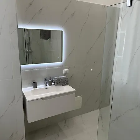 Apartament Elsa & Reseda *